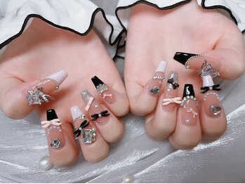 スノーネイルサロン 新宿店(Snow nail salon)の写真/スピーディーなのに仕上がり綺麗♪様々なイベントに合わせたデザイン提案も可能だから初めての方も安心！