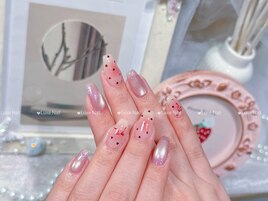 ワンホンハートチークネイル