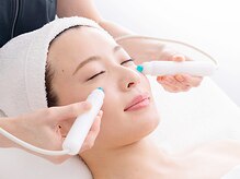 エヴァーグレース 川崎店/目元ケア＞微弱振動＆赤色LED