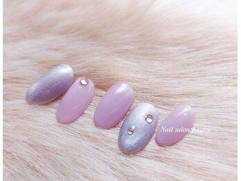 ケイリー(kaylee)/ジェルネイル