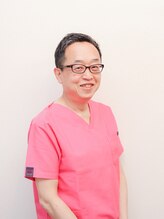 ワンプラス(OnePlus+)/施術者の内野です