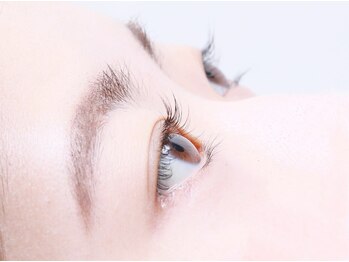イチリンネイル 千葉店(ICHIRIN NAIL)の写真/【パリジェンヌラッシュ導入店】ナチュラル大人のまつ毛パーマで輝く目元へ♪今ならトリートメント付き☆