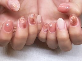 ちゅるんニュアンスネイル