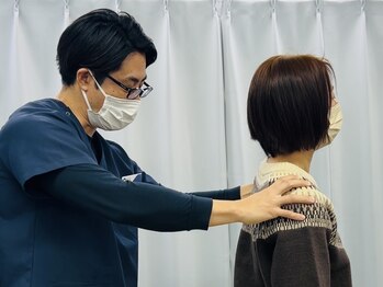 からだ想い整体院めぐりの写真/長時間のパソコン作業・スマホの見過ぎで姿勢が崩れていませんか？姿勢不良が首肩凝りの原因に！