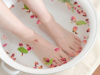 パグーグー(puguu...guu...)/フットバスでお身体をポカポカに