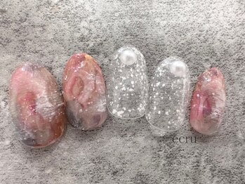 エクリュ(ecru)/南国市 アート サンプル