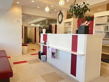 ダイエットサロン/広々空間でゆったりできます