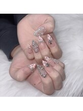 アミネイル(Ami Nail)/ワンホンガーリーネイル