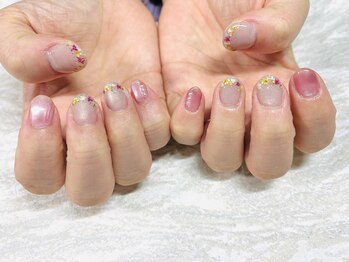 ネイルサロン メイプル(Nail Salon maple)/押し花