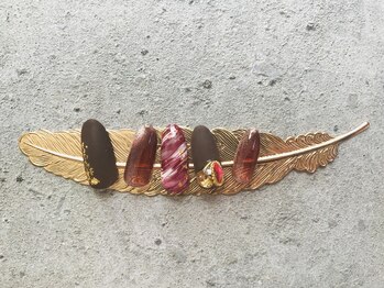 ラウレアルア(Laure’a lua)/バレンタインネイル♪