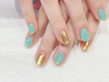 ブレスネイル(brace Nail)/くすみグリーン+ゴールドミラー
