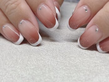 スリーラッシュアンドエルフネイル 折尾浅川店(threelash&elf.nail)/【パラジェル】白フレンチ