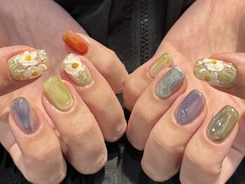 アトリエ イサイ(Atelier isAi)/フラワーネイル