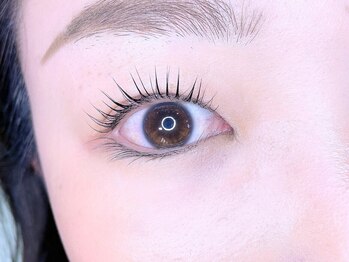 リリームーン(Li Lymoon)/パリジェンヌ 担当鶴岡