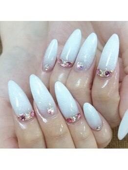 スカルプストーン付♪一粒￥55～