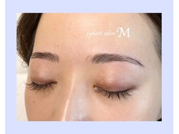 エム(M)/【ハリウッドブロウリフト】