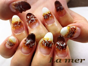 ラメール(La mer)/個性派★カフェオレネイル★