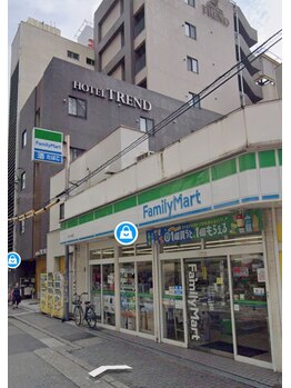 ディスイズミー シュガーリング(This is me Sugaring)/コンビニ目の前のマンションです