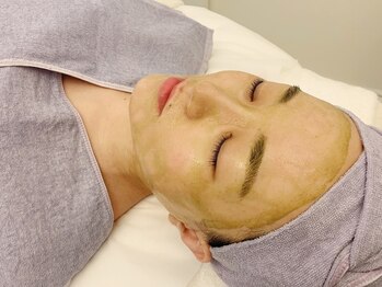 エステティック シャララ(Sha la la)/ハーブピーリング+毛穴洗浄