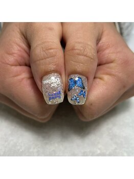 ビー 中町(bii)/蝶々ネイル