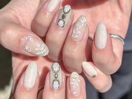 ボタニカルネイル