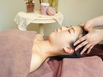 ボディプラスユノ(BODY+JUNO)/ヘッド +アロマセラピー