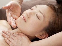 ソウビ(SowVi)/フェイシャルネックマッサージ