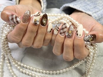アンドシュシュネイル(&CHOU CHOU nail)/