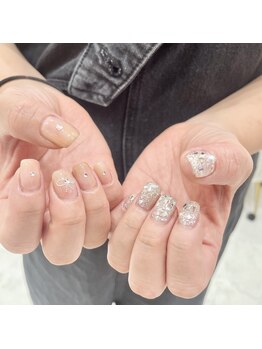 グリーディ 東山店(greedy)/アシメニュアンスネイル