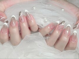 シンプルオンブレフレンチネイル