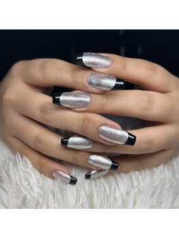 グロウネイル(Glow.Nail)/ブラックフレンチ