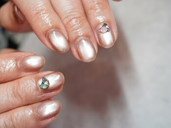 イユ ド ラペ(Yeux de LAPAIX)/マグネットネイル★定額4,950円