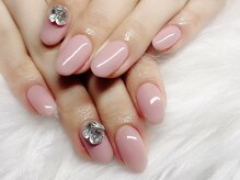 ネイル ルミエール 名古屋伏見店(Nail Lumiere)の雰囲気（マオワンカラー/ビジューで華やかネイル／パラジェル代込み）