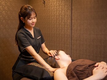 トウキョウ シンジュクスパ(TOKYO SHINJUKU SPA.)の写真/【口コミ高評価】タイ古式マッサージ（ストレッチ）アロマリンパマッサージ・ヘッドスパオーダーメイド店♪