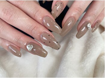 アンルボネイルアイラッシュ(anlubon)/オフ込み★2本アートつけ放題