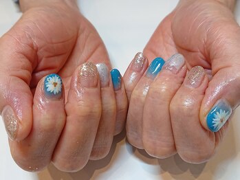 アールエム(Rm)/8月◎ネイル