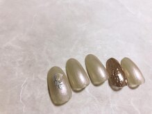 モグネイル(Mogunail)/5月定額A 上品ネイル