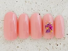 タフィーネイル(Taffy Nail)/Aコースデザイン　4590円 