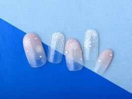 雪の結晶ネイル