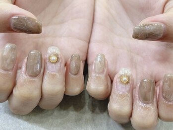 プライズアイリス アイラッシュ 池袋東口店(prize Iris eyelash)/秋色フラワーネイル【池袋】