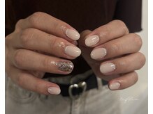 ネイルサロン ティフィン(tiffin)/～シンプルスタッズネイル～