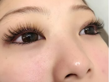 ラフ アイラッシュ アンド アイブロウ(ROUGH Eyelash&Eyeblow salon)/