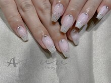 アピュ(APUU)/ホワイト×ラメグラデーション♪