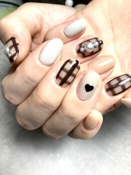 ラキネイル(LAKI Nail)/チェックネイル