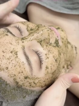 モナート ネイル(Monart)の写真/本気の肌質改善をしたい方★大人気《REVIハーブピーリング￥8,800》でつるんとした素肌美人♪ブライダル◎