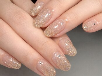 ライズ 都島駅前店(Raize)の写真/【ベーシックコース】ワンカラーやカラーグラデーションに人気のパーツ追加で大人可愛くカスタマイズ自在！