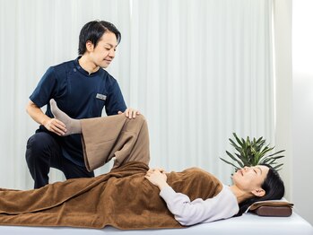 ユアーズ 京都 四条大宮(YOURS)/