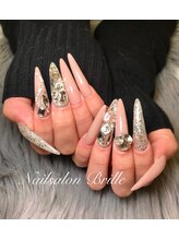 エスフィーネイルサロン ブリーユ(Esfy nailsalon Brille)/ギャルネイル