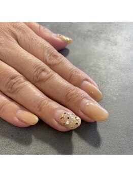 ネイルサロン アリル(Aril)/