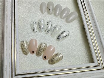 ビューティフルムーン ネイル 本厚木(Beautiful Moon Nail)の写真/シンプルからトレンド・ワンホンや華やかデザインまで☆季節に合わせて選べる限定アートも豊富にご用意！